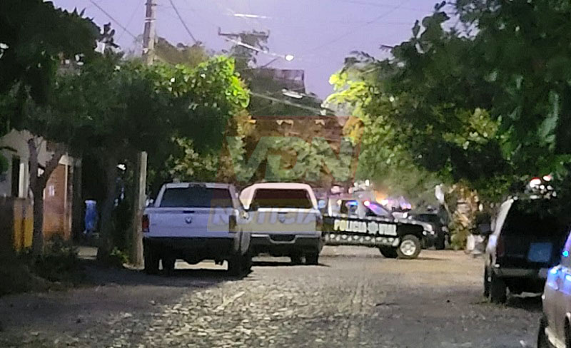 Balean a un hombre en la colonia Popular en Colima, lo trasladan en estado grave