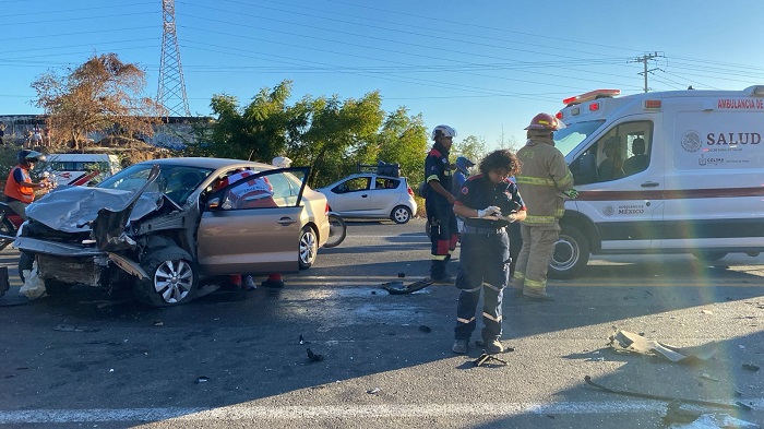Se registra accidente en el libramiento Manzanillo-Cihuatlán