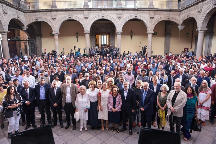 Nuestro gobierno estará marcado por el apoyo a la ciencia, la tecnología y la educación: Claudia Sheinbaum en diálogo con científicos y académicos