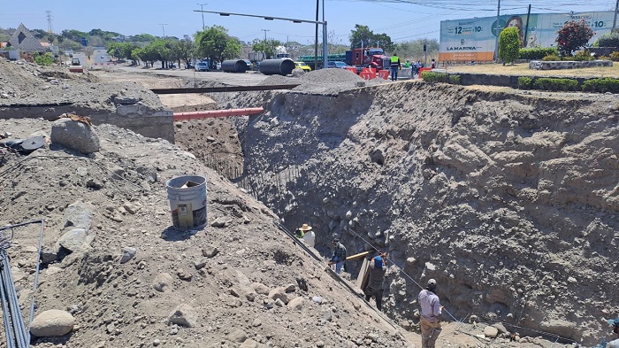 Algunas irregularidades en la pasada obra de la glorieta de los Perritos atrasaron la conclusión de la nueva obra: Contratista