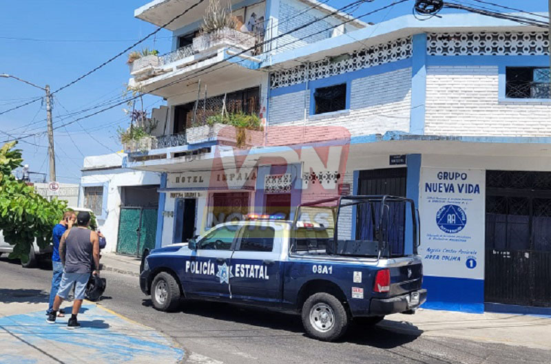 Agresión a balazos al interior de un hotel en el centro de Colima, deja un hombre muerto y otro lesionado grave