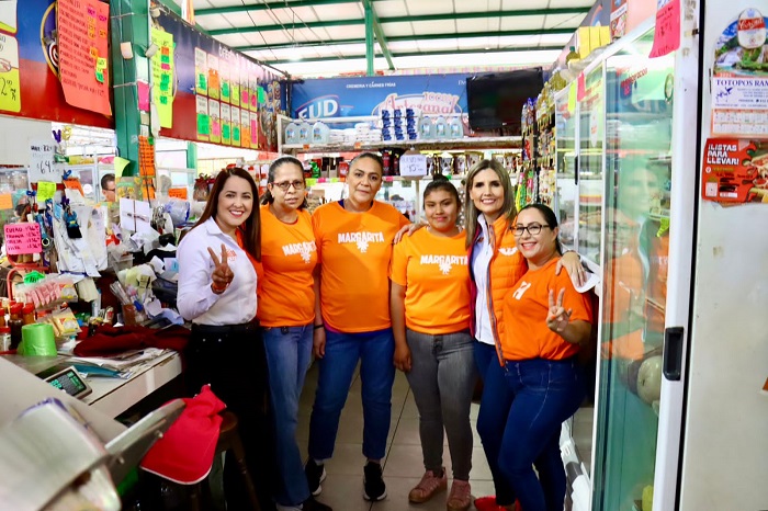 Margarita Moreno recibe apoyo de locatarios de los mercados Francisco Villa y Manuel Álvarez