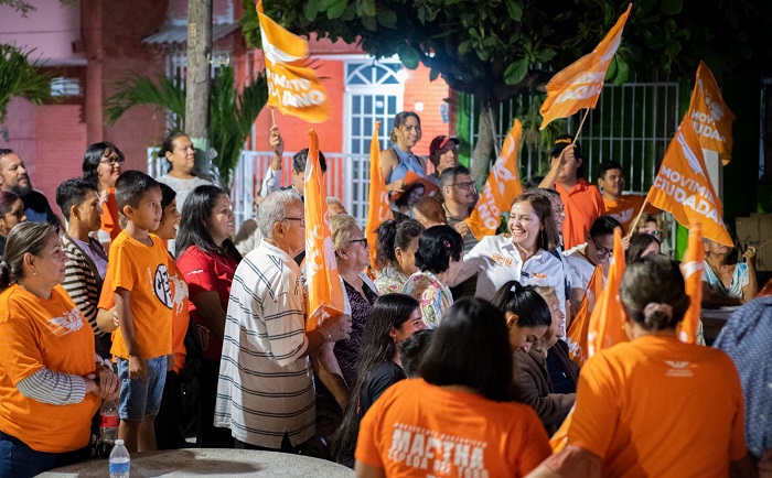 Manzanillo tiene dos caminos: continuar el buen gobierno o regresar a la corrupción, afirma Martha Zepeda