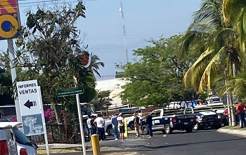 Ejecutan a un hombre al interior de un negocio de cocos Prolongación Hidalgo, de VdeA