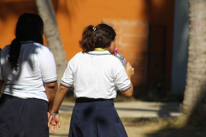 Salud pide extremar precauciones para evitar casos de deshidratación