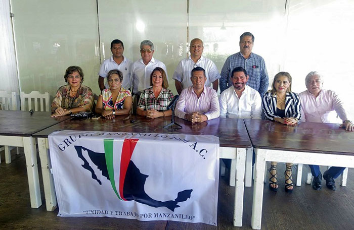 Grupo Manzanillo 2000 se suma a la candidatura de Rosi Bayardo