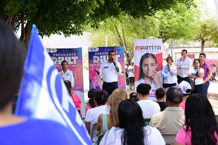 Queremos que en Colima sí haya medicamentos: Riult Rivera