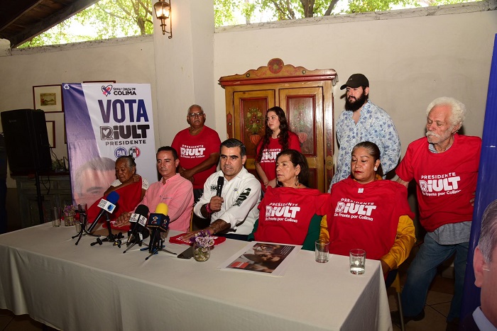 Sigue Riult Rivera sumando apoyo a su proyecto por un mejor Colima