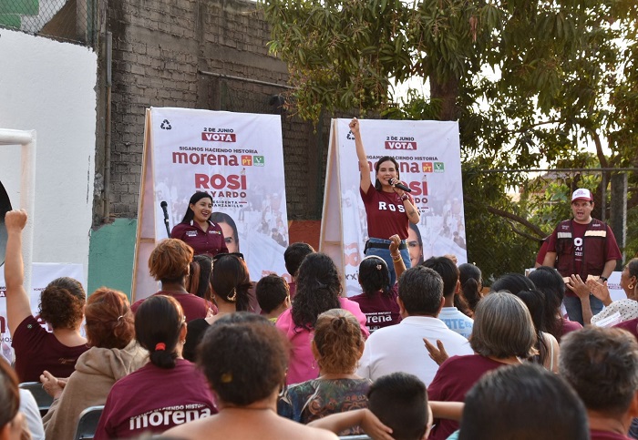 Apoyos sociales, obras y progreso para Manzanillo con el equipo de la 4T: Rosi Bayardo