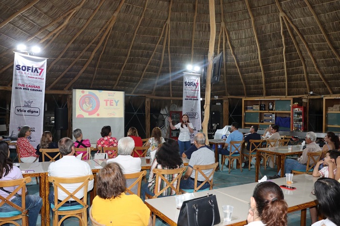 Presenta TEY programa para apoyar a los jóvenes emprendedores