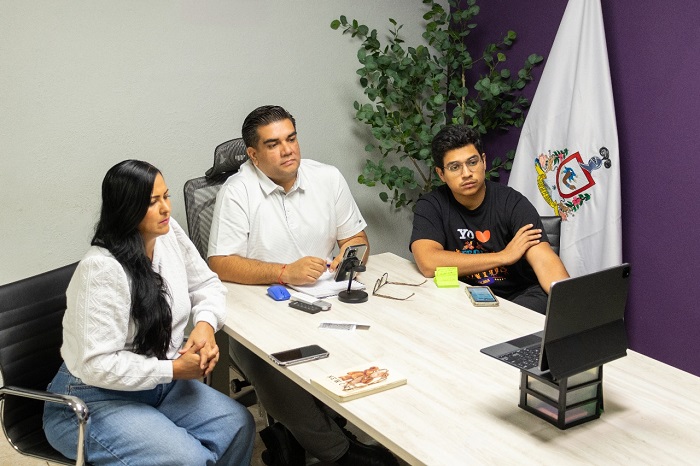 Iffecol realiza reunión virtual con participantes del concurso del Cartel de la Feria de Colima