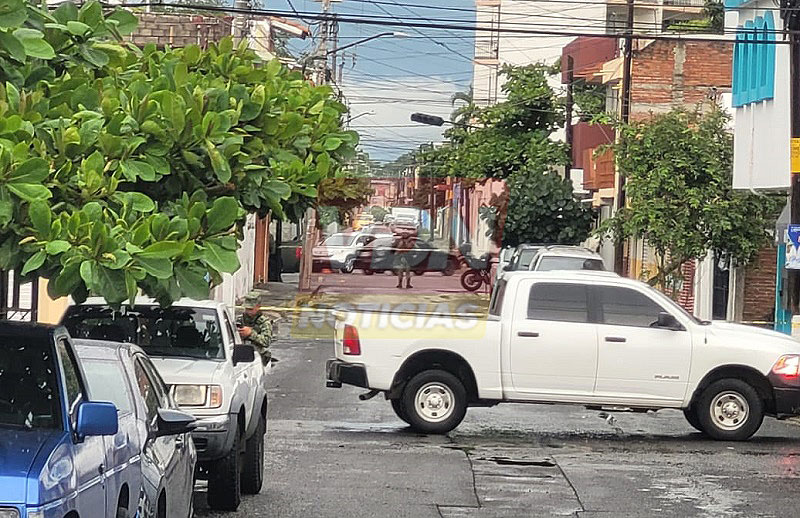 En un negocio de maquinitas en el centro de Colima, asesinan a un hombre