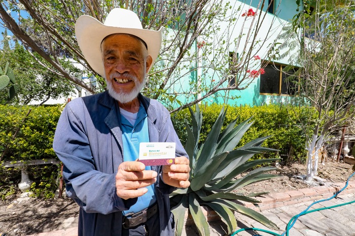 Tarjeta de Banco del Bienestar actual no cambia, es el medio de pago de pensiones y programas