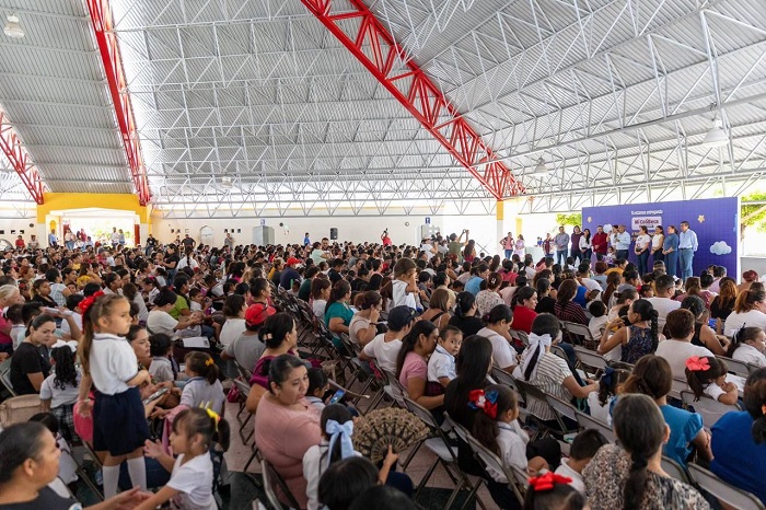 Gobierno Colima entrega Mi ColiBeca para Empezar a más de 3 mil estudiantes villalvarenses, este martes