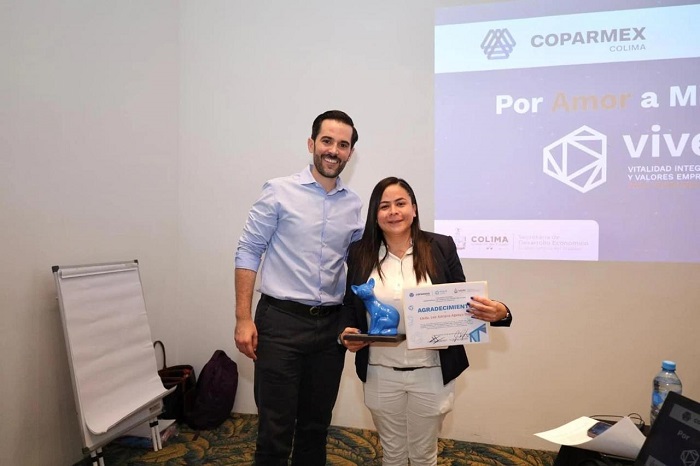 Participa con éxito VdeA en Foro Vive-T