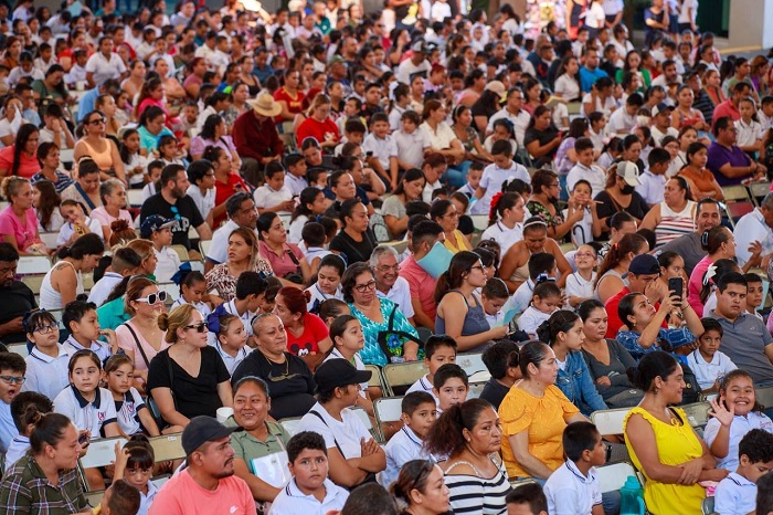 Mi ColiBeca para Empezar llega a más de 5 mil estudiantes del municipio de Colima, este miércoles