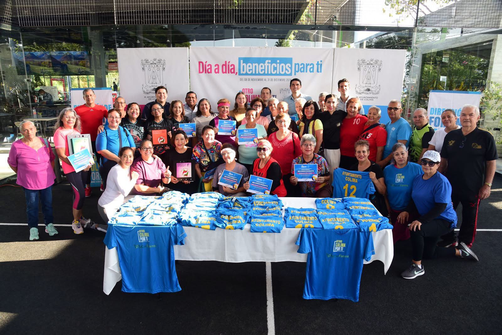 El Ayuntamiento de Colima reconoce a su equipo de cachibol por su destacada participación en torneo nacional