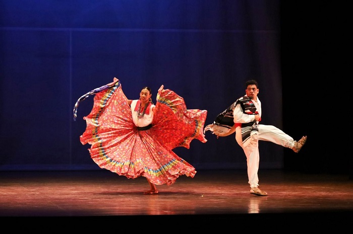 Cultura Colima inauguró la Brigada de Arte y Tradición en el Teatro Hidalgo