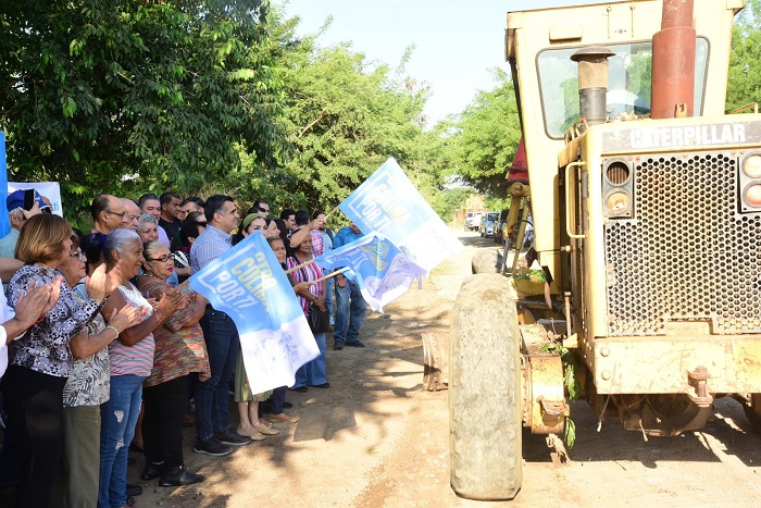 Arranca el Presidente Municipal de Colima, con el programa Día a Día, beneficios para ti, en la colonia Nuevo Milenio II