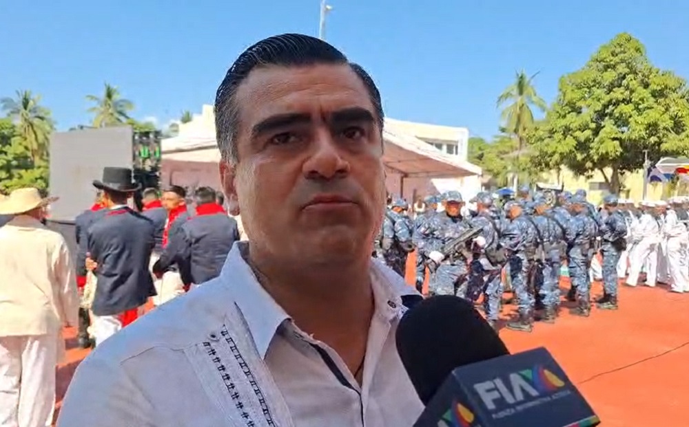 Trabajo en equipo de los tres órdenes de gobierno darán mejores resultados para Colima: Riult Rivera