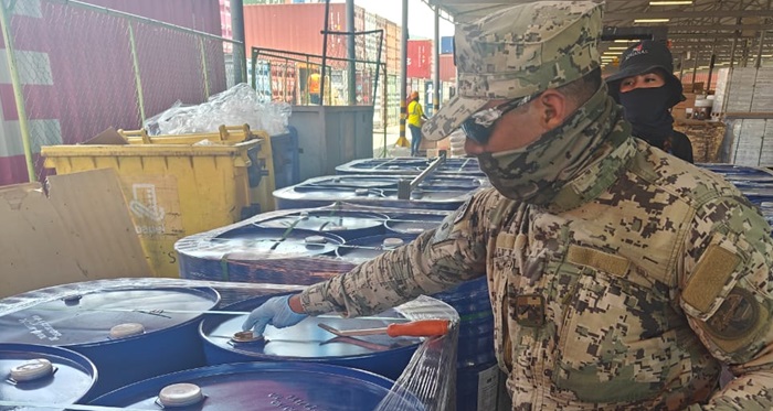 Asegura SEMAR más de 25 kilos de precursores químicos en Manzanillo