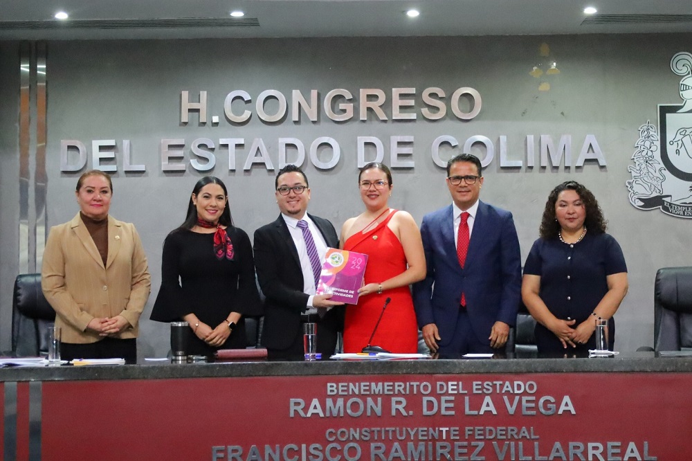 Entrega Manuel Vega al Congreso informe 2024 de la CDHEC; afirma que buscará ‘desburocratizar’ la institución