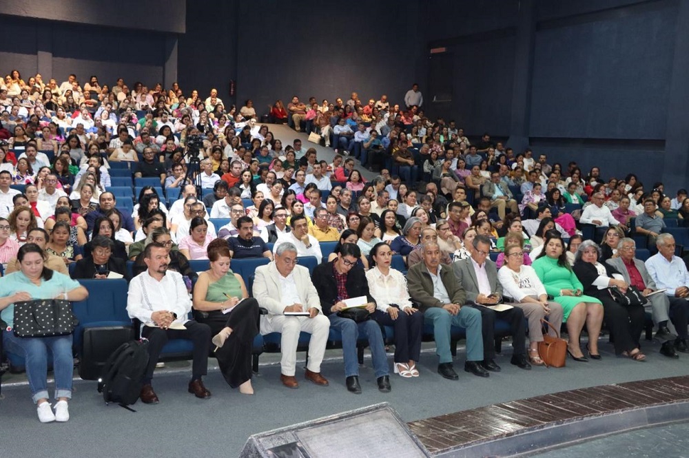 Educación Colima impulsa espacios de diálogo para fortalecer autonomía docente