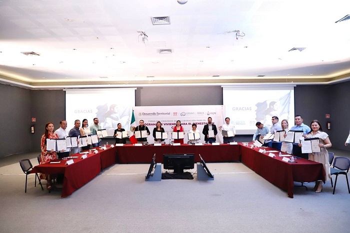 En febrero se proyecta iniciar construcción de más de 13 mil viviendas en el estado de Colima: Indira