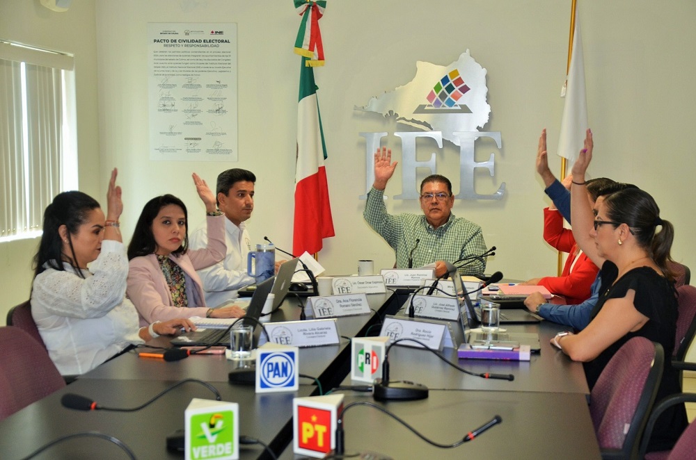 Consejo General del IEE Colima aprueba Cuenta Pública Anual de 2024 y dictamen de evaluación a integrantes del SPEN