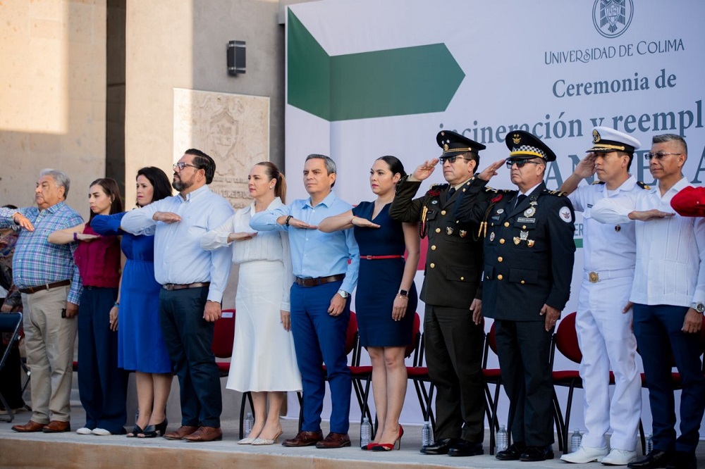 Indira: los mexicanos somos patriotas y orgullosos de pertenecer a esta nación