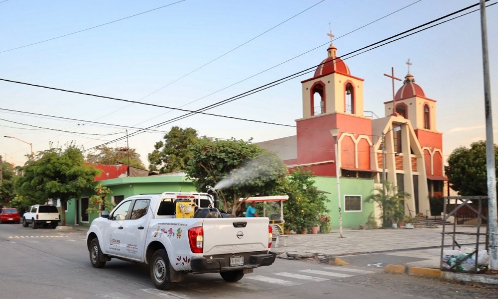 Refuerza Secretaría de Salud fumigación contra dengue en Colima y Manzanillo