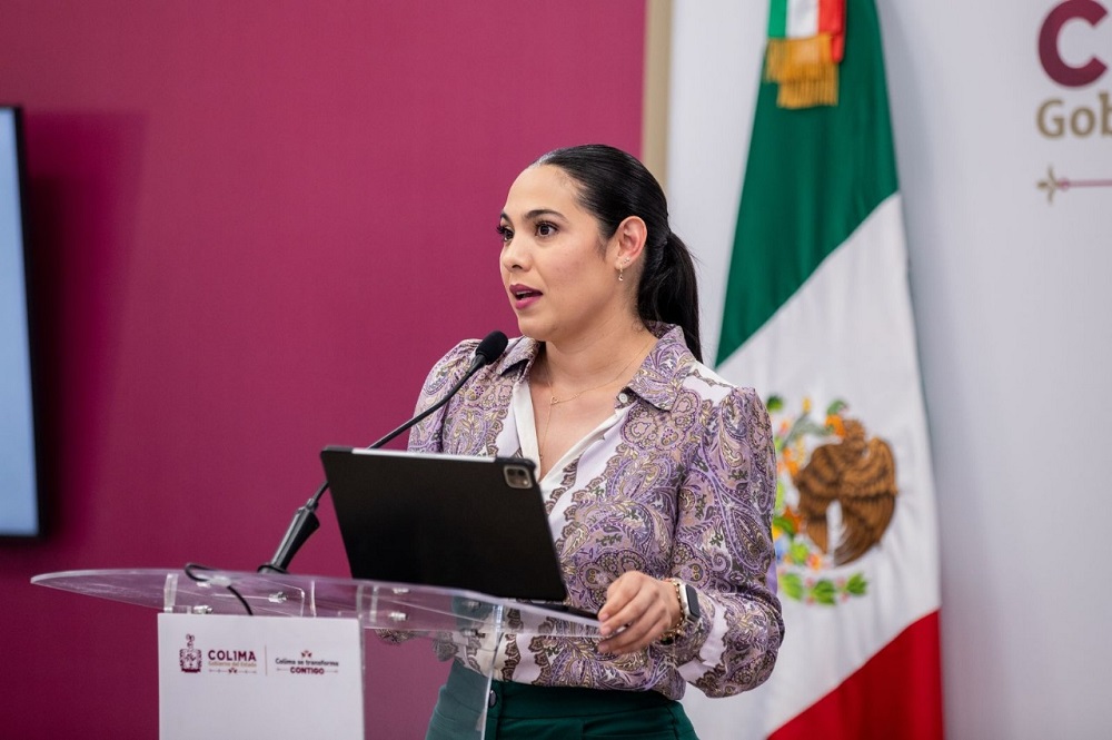 Indira: continuamos trabajando para atender planteamientos de mujeres