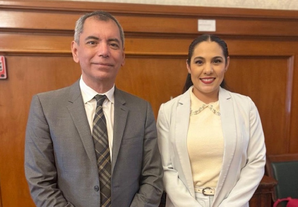 Indira Vizcaíno se reunió con titular de SHyCP para revisar proyectos clave para Colima en el primer trimestre del año