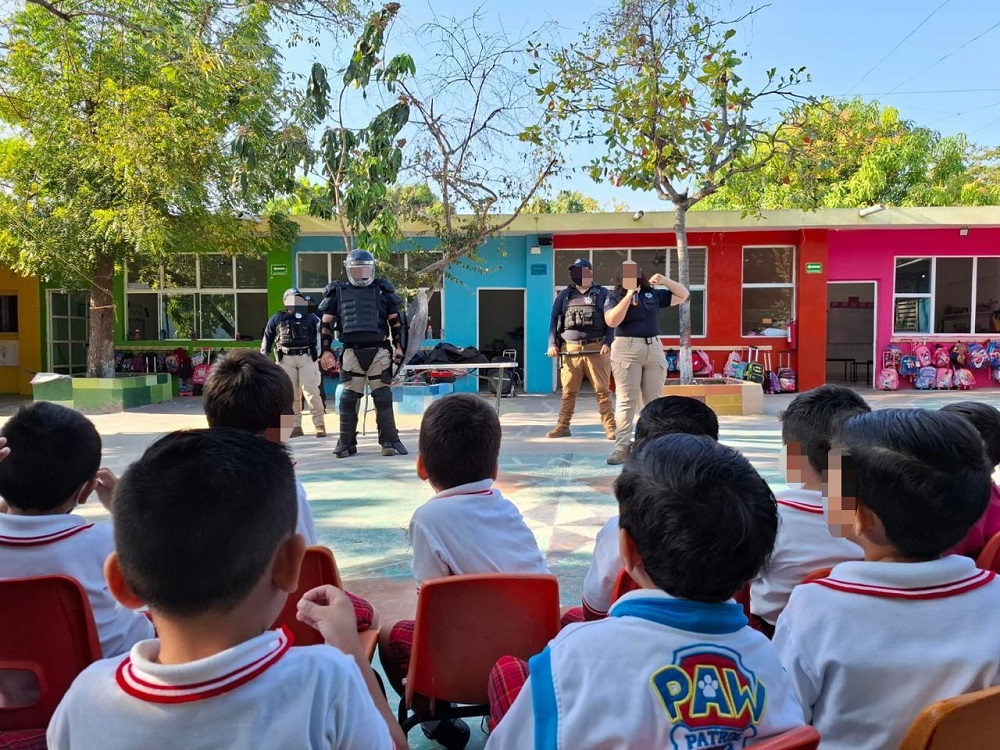 SSP realiza actividad lúdica con estudiantes de preescolar en Villa de Álvarez