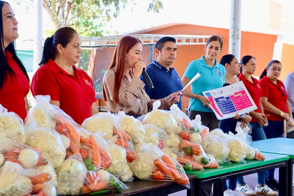 Inicia Tey el programa Cuaresma es Amor, en Villa de Álvarez