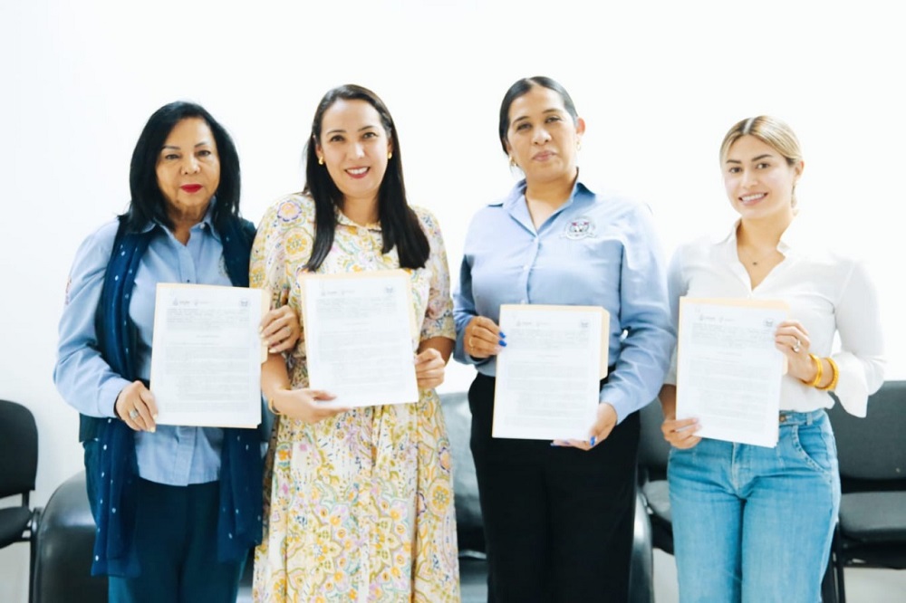 ICM firma convenios con universidades privadas para promover la educación para las mujeres