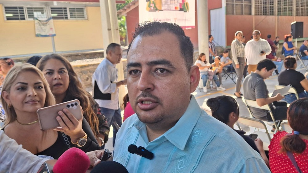 No se detendrá la entrega de becas educativas durante el periodo electoral extraordinario del Poder Judicial: Julio León