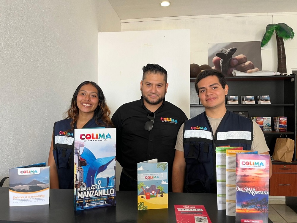 Subsectur instala módulos de información turística esta temporada vacacional, en Comala y Manzanillo