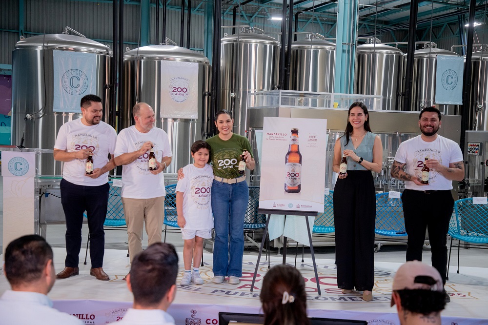 Indira Vizcaíno, Rosi Bayardo y Cervecería de la Costa presentan la cerveza ‘Manzanillo 200’, que honra al municipio porteño