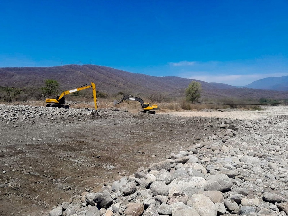 En Colima, Gobierno del Estado avanza en desazolve de ríos y arroyos, previo al temporal de lluvias