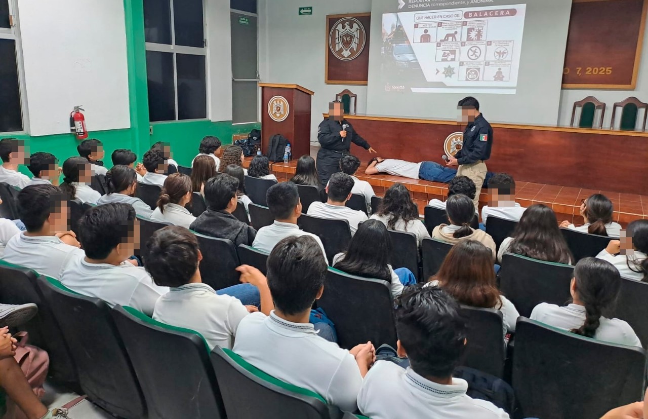 SSP imparte charlas en bachillerato de la Universidad de Colima