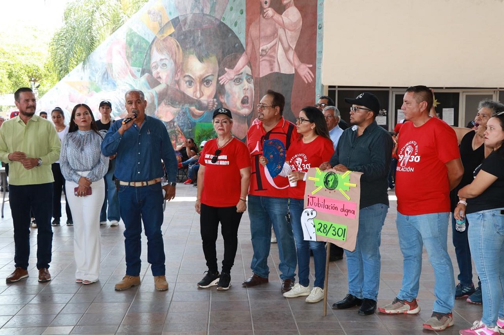Atiende Secretaría de Educación y Cultura a docentes del Movimiento Ruta 28/30