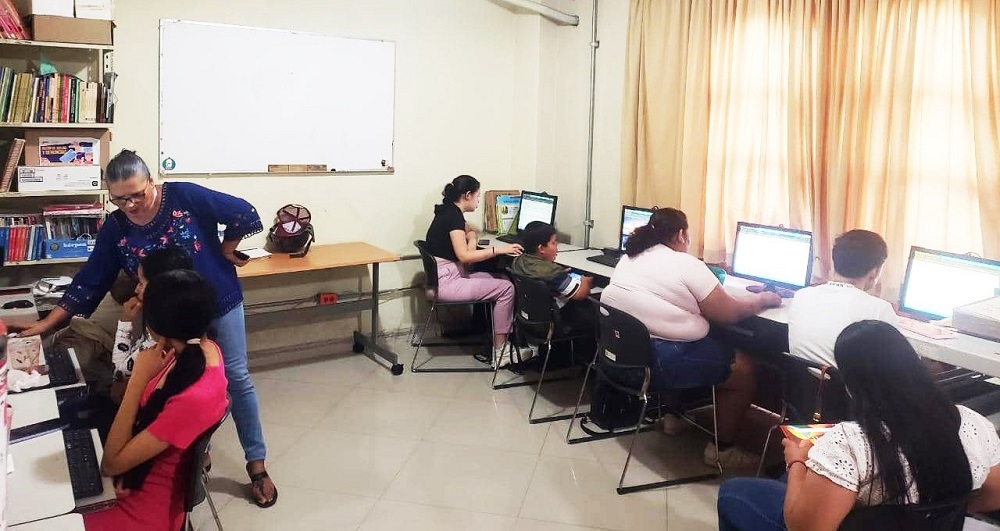 IEEA avanza contra rezago educativo en Manzanillo; incorpora a 813 personas a la Estrategia Estatal de Alfabetización