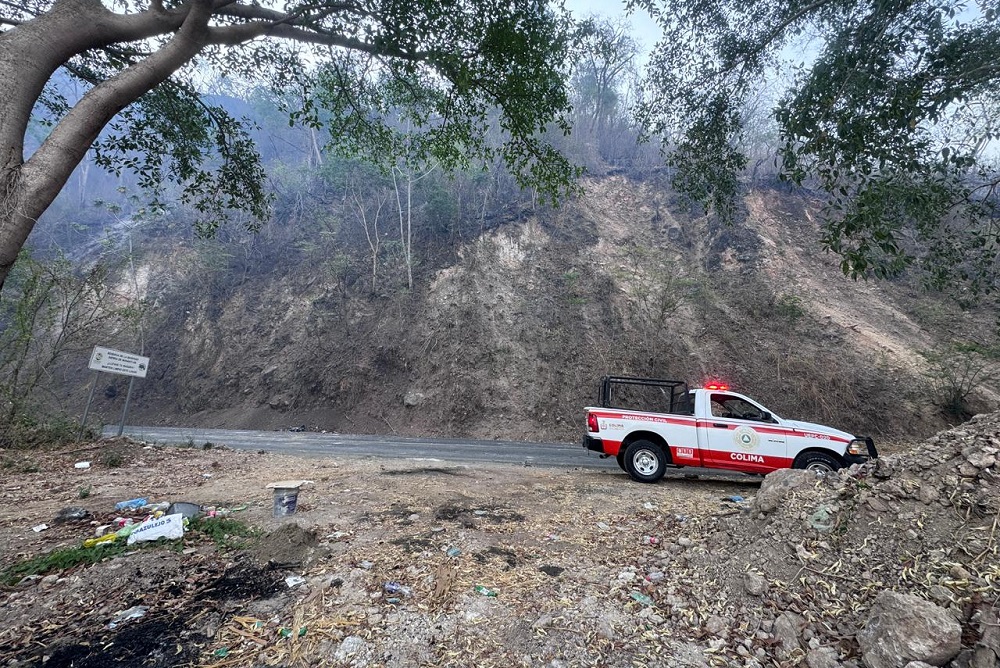Reabren la carretera Villa de Álvarez-Minatitlán; las condiciones para circular ya son adecuadas