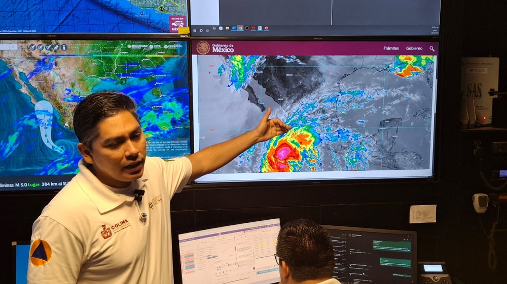 Colima se mantiene en alerta azul en el paso de la Tormenta Tropical “Alvin” por sus costas: PC