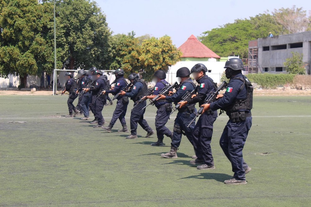 Instituto de Formación Policial de SSP Colima imparte capacitación en tiro y armamento