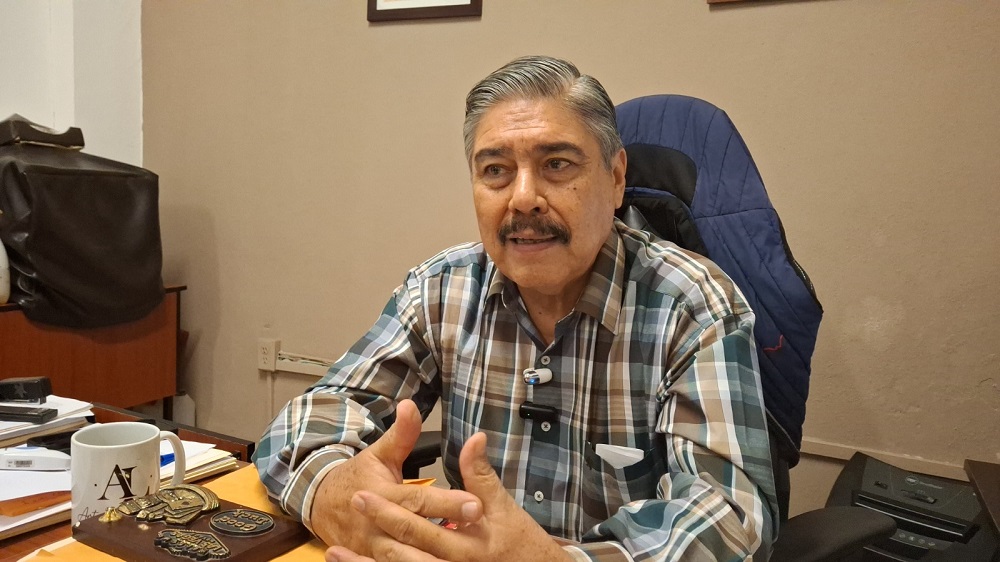 Más de 700 trabajadores del ayuntamiento de Colima recibirán bono por el Día del Padre: Arturo León Alam