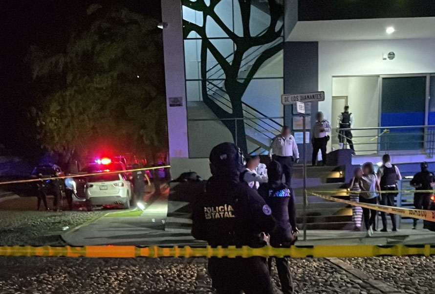 En agresión a balazos en un bar, mueren dos hombres y una mujer lesionada con rozón en Esmeralda Norte, de la capital del estado