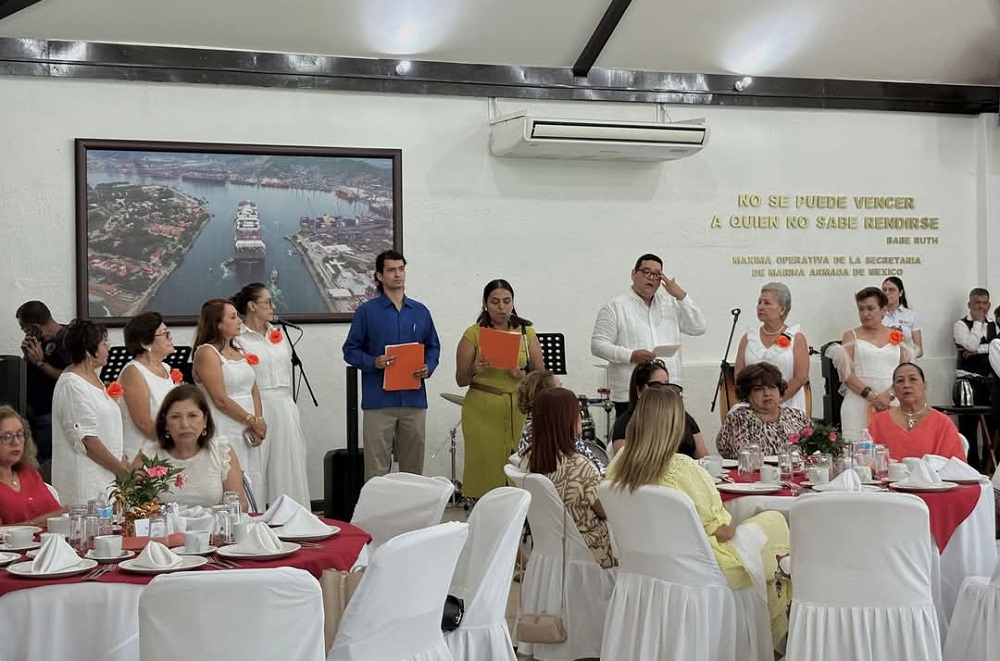 CIJ Manzanillo realizó Desayuno-Pasarela con Causa: Elegancia que transforma vidas