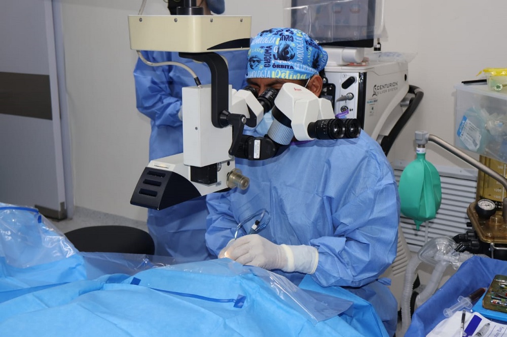 DIF Estatal Colima e IMSS Bienestar realizan 162 cirugías gratuitas de cataratas